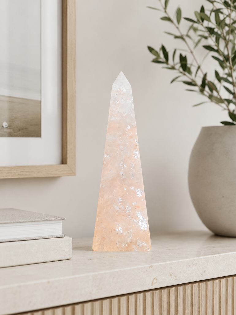 Obelisco de Cuarzo Cristal Pulido Natural 18cm